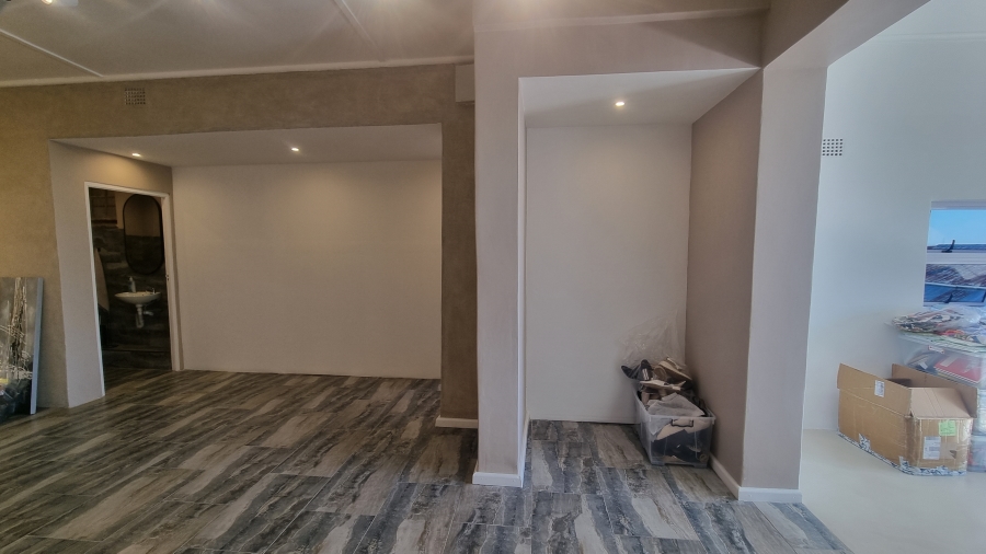 Commercial Property for Sale in Woodstock Western Cape